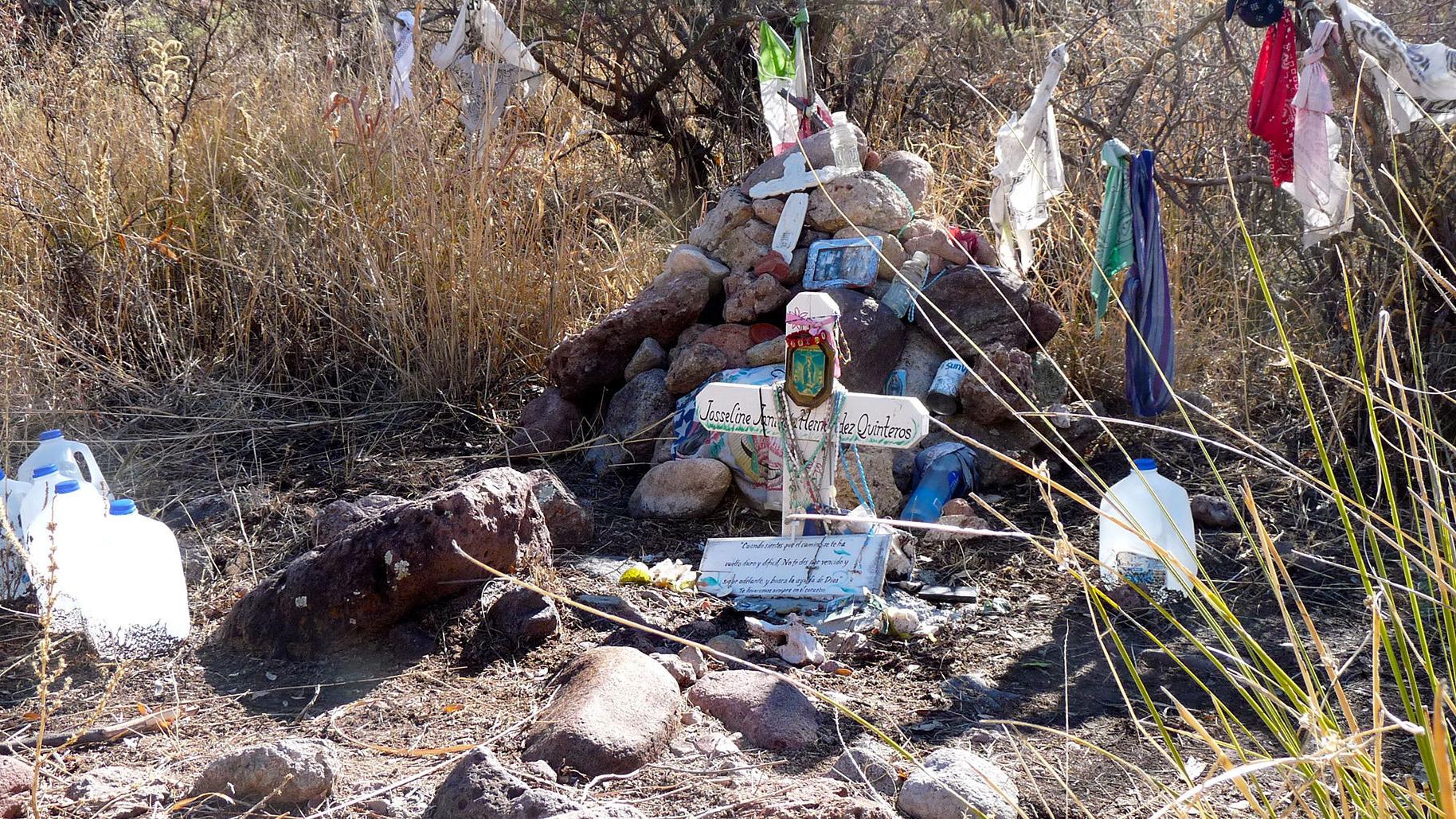 Aunque hay menos detenidos, hay m谩s muertes en el desierto